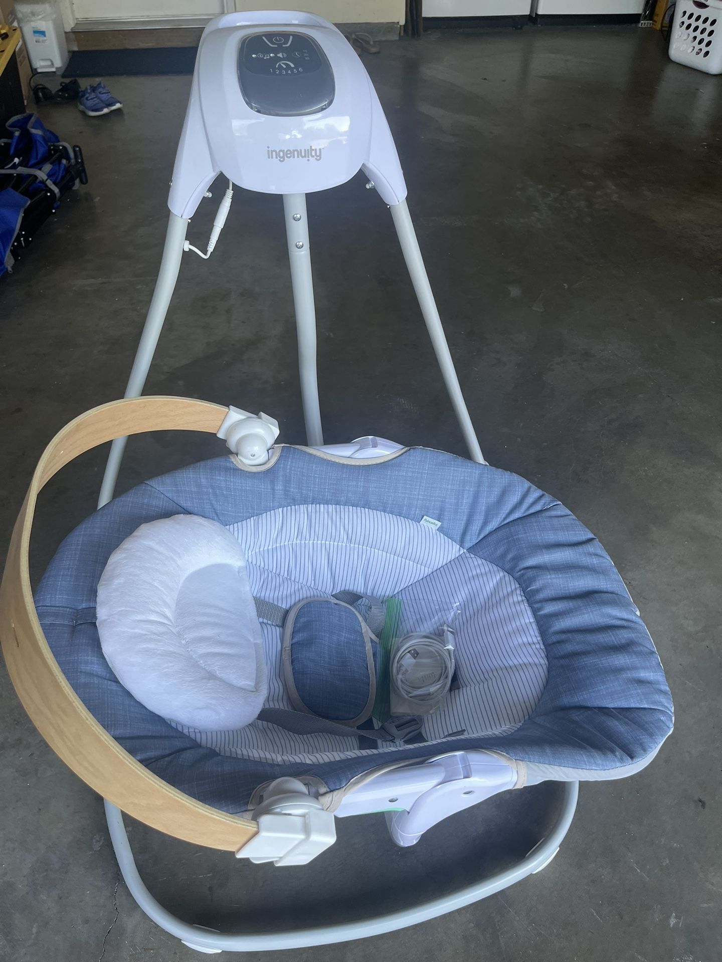 Ingenuity Baby Swing