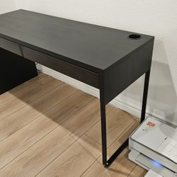 Ikea Micke Desk