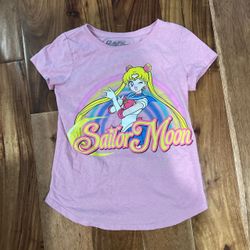 Women's Pink T-shirt