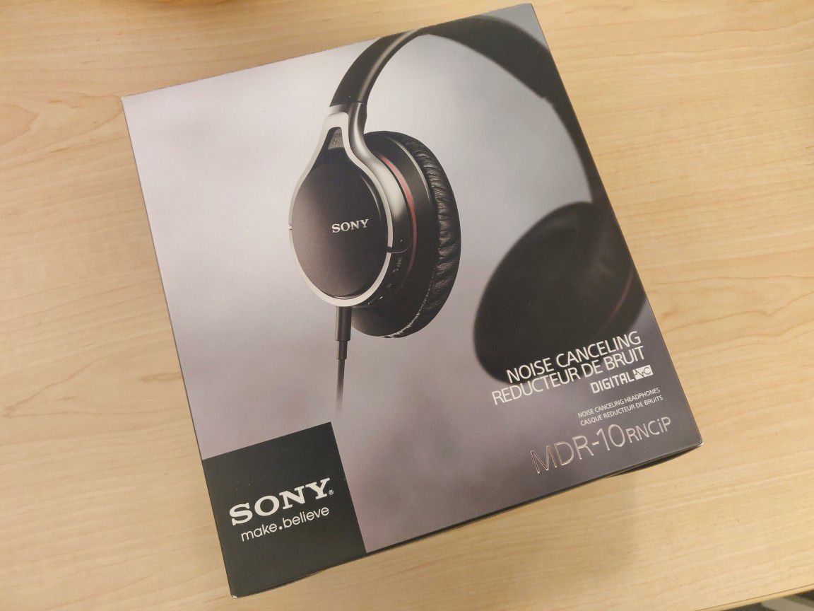 Sony MDR10RNCIP Noise-canceling wired headphone