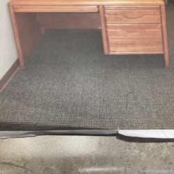 Solid Oak Jr Size Desk.  Excellent Condition. 