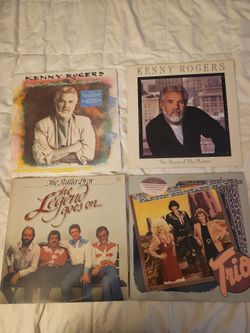 Country Legends 4 Vintage Vinyl Records