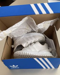 Adidas baby shoes