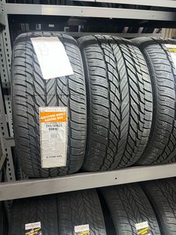 Vogue 245/35R20 95V XL White Gold Grand Touring All-Season Tire