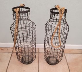 2 rustic wire candle holders with rope handles