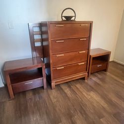 4 Piece Bedroom Set