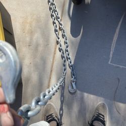 15 Foot Solid Chain With Hooks 