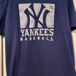 Majestic Mens NY New York Yankees XL T Shirt Navy Gray Cotton MLB Baseball 