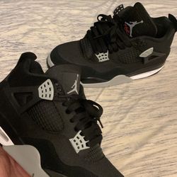 Canvas Jordan 4s