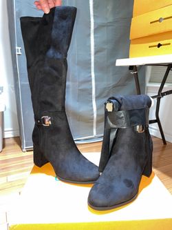 New Black Suede Knee-High Heeled Boots