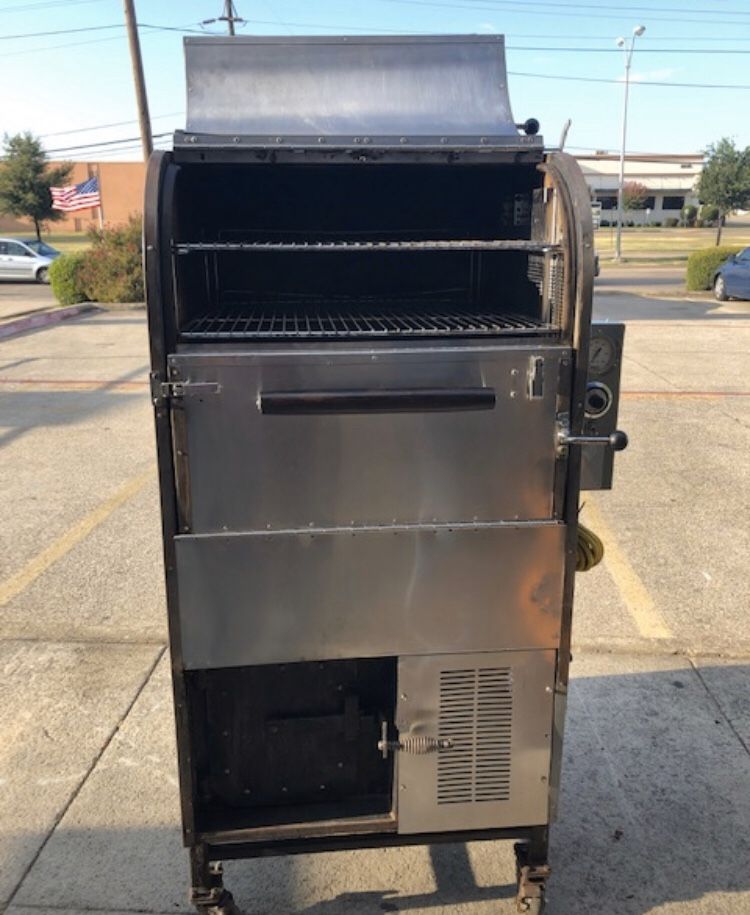 Smoker / Ole Hickory Pit for Sale in Dallas, TX OfferUp