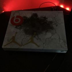 Xbox One X  (Custom) *BEST OFFER*