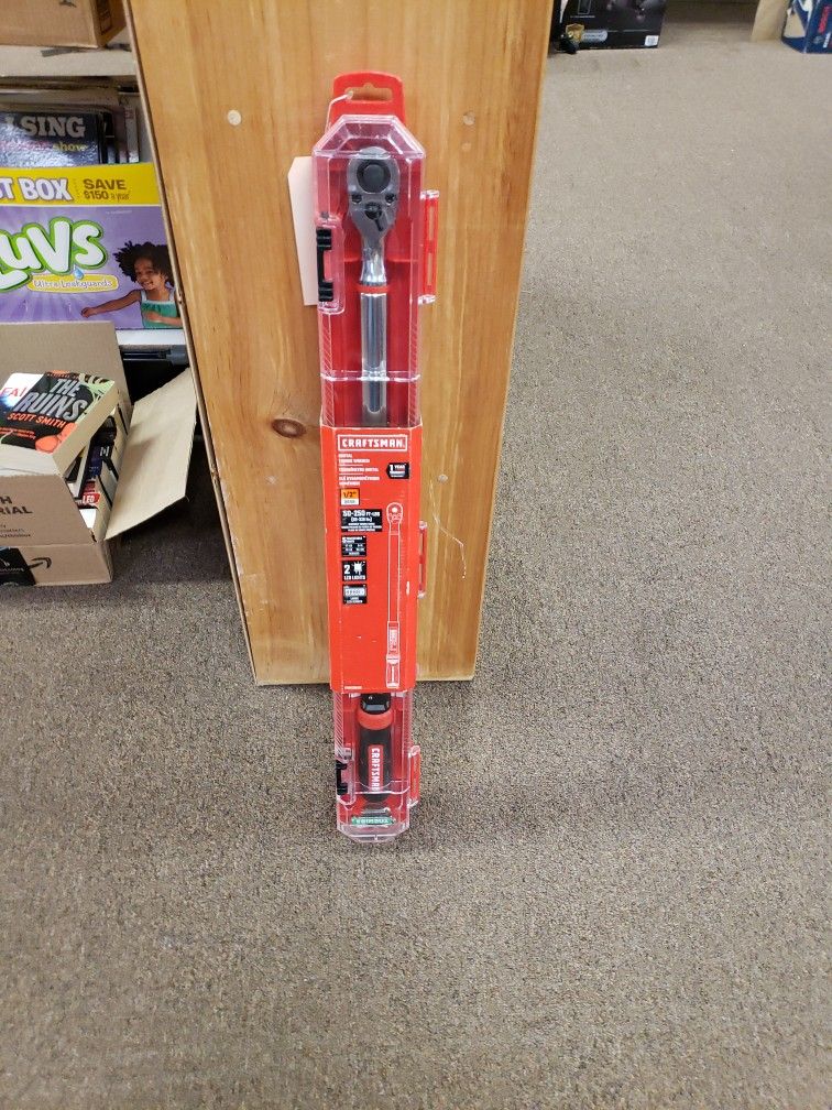 NEW Craftsman 1/2" Drive Digital Torque Wrench 50-250 FT-LBS