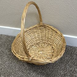 Wicker basket