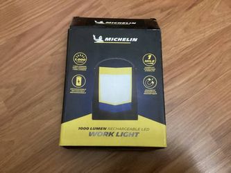 Michelin 1,000 Lumen LED Work Light