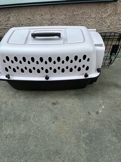 Hard Shell Pet Travel Carrier Crate