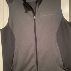 Men’s Vineyard Vines Brand Vest 