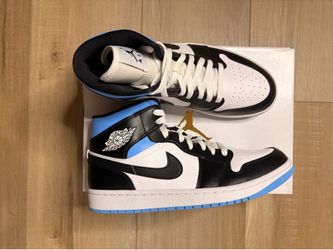 Jordan Air Jordan 1 Mid White Black University Blue Mid Top Sneakers BQ6472-102