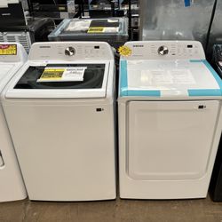 New! Samsung Washer & Gas Dryer Set 
