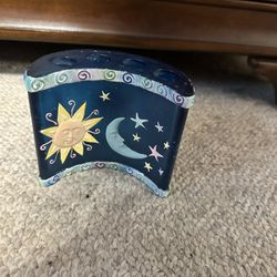Sun And Moon Toothbrush Holder
