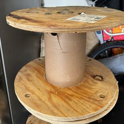 Small Cable Spool DYI Rustic Farmhouse Table - Plant Stand - End Table - Indoor Outdoor Table