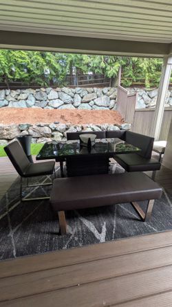 Outdoor patio set