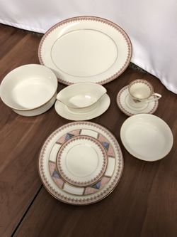 Dish Set- Noritake Momentum