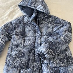 Levi’s oversized puffer jacket 