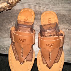 NEW Ugg Women’s Sandals Size 6