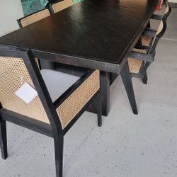 Black Dining Table With Rattan Chairs 
