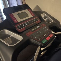 Sole F63 Treadmill