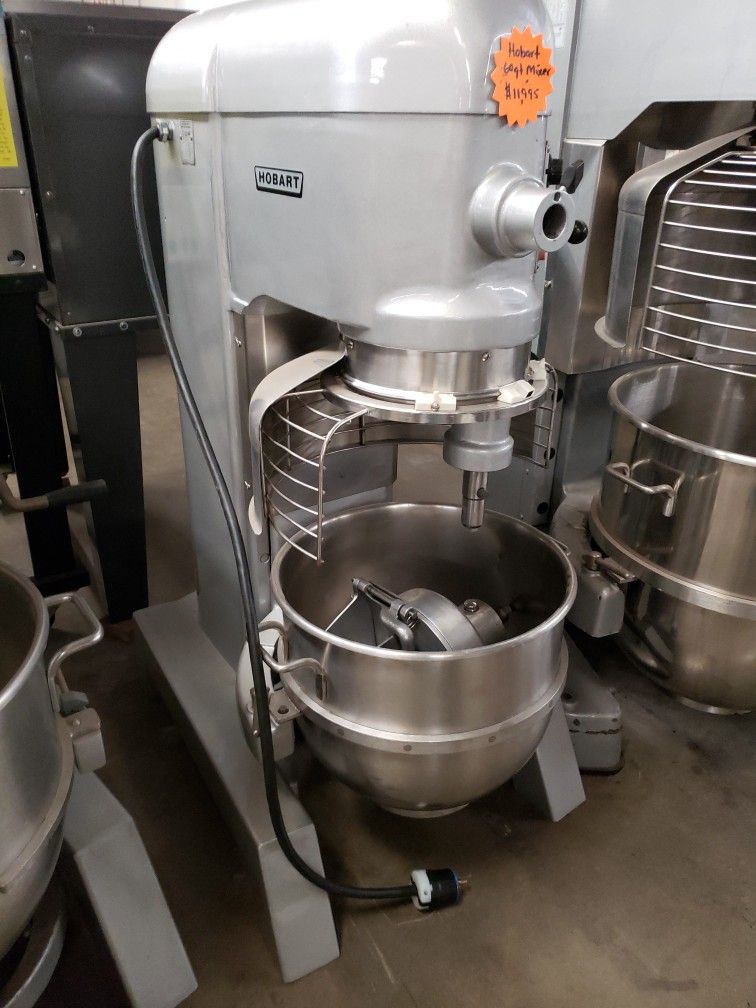 Used Hobart 60 Quart Mixer With Bowl Guard, Bowl, And 2 Tools. 200 V 3 Phase