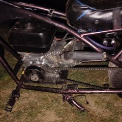 Mini Predator 212cc.  6 hourepwr