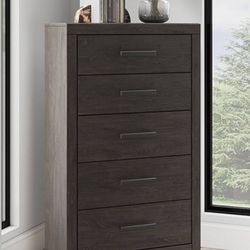 Gorgeous Dark Brown 5 Drawer Dresser