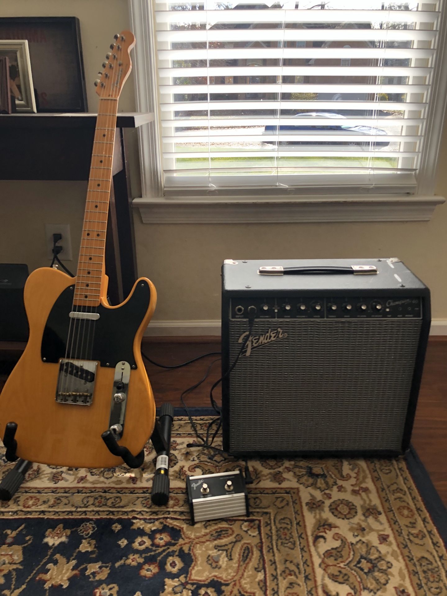 Fender Champion 40 2Channel 1x12 Amp & Fender Champ Footswitch Pedal