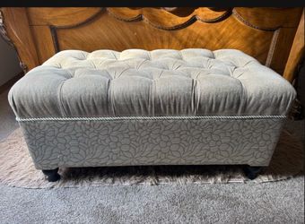 Bedroom Ottoman Chest