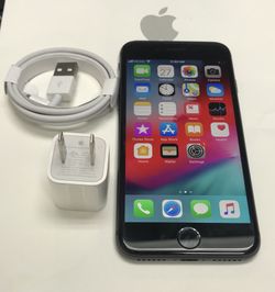 iPhone 8 64GB Factory Unlocked