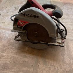 Skill Saw 2.5 Hp, 13 Amp