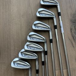 Golf Clubs - Mizuno JPX 921 Forged Irons