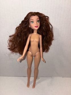 Disney Princess Belle fashion doll. #0023