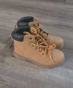 Boy's Lace-Up Boots