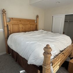 Solid Wood King Bedroom Set 