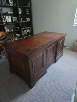 Office Desk
