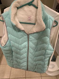 NEW Vest And White Turtle Neck
