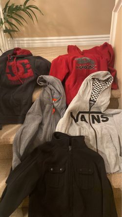 Kids Med sweaters some with Tags