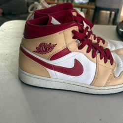 Air Jordan Mids