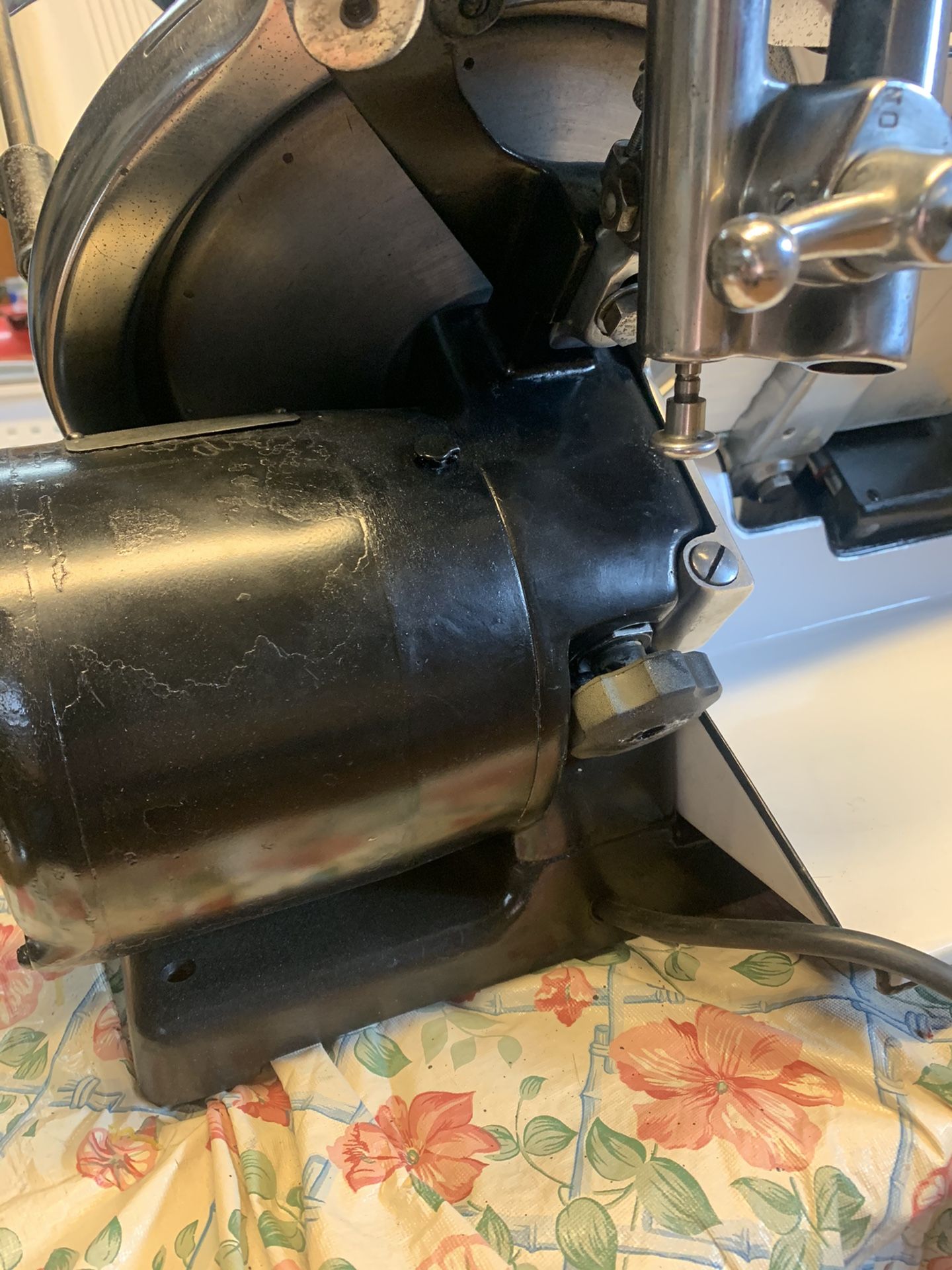 Globe Deli Meat Slicer