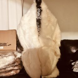 Faux Fux Scarf White