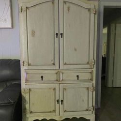 Armoire In Weathered  White 