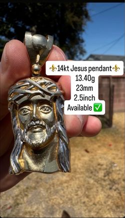 14kt Jesus  pendant